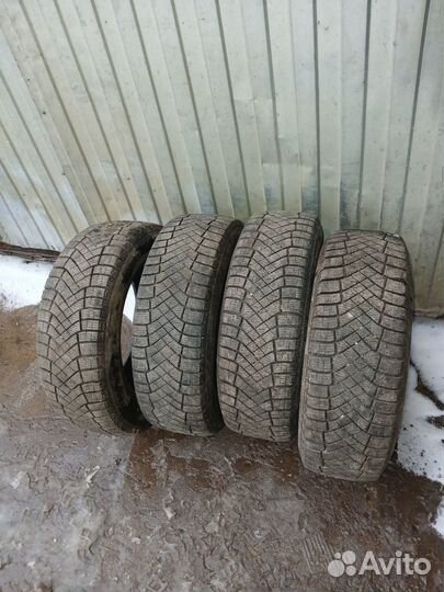 Pirelli Ice Zero 195/65 R15 95T