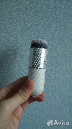 Кисть для макияжа