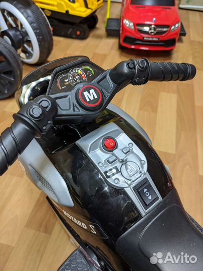 Детский электромотоцикл трехколесный