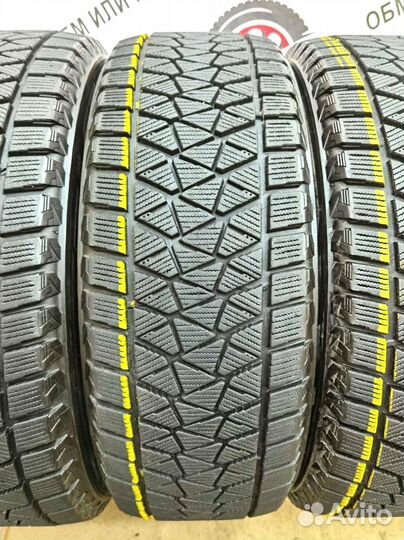 Bridgestone Blizzak DM-V2 225/60 R17 99V