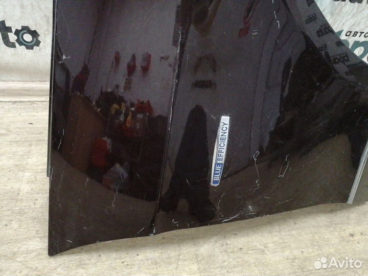 Крыло переднее правое A2128810201 Mercedes-Benz