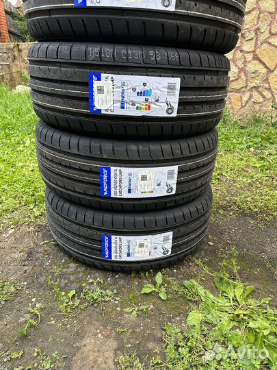 Windforce Catchfors UHP 255/45 R20 105W