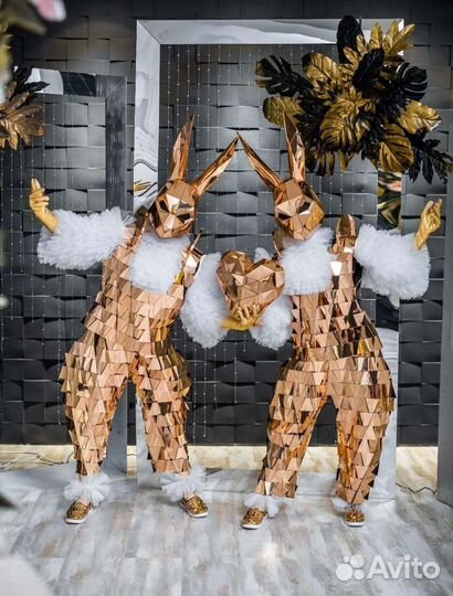 Костюм зеркальный заяц