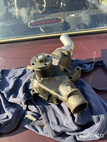 Водяной насос змз 24