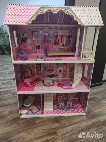 Кукольный домик с мебелью большой