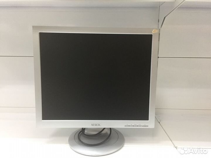 Монитор Xerox 700P