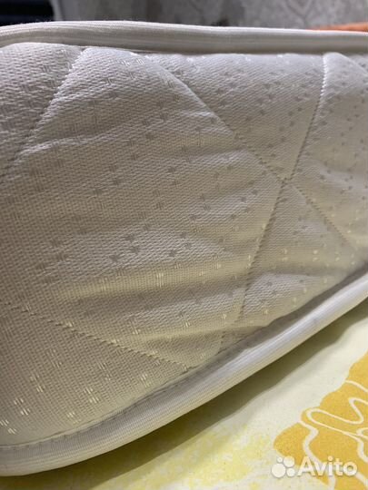 Матрас 160х200 бу средней жесткости