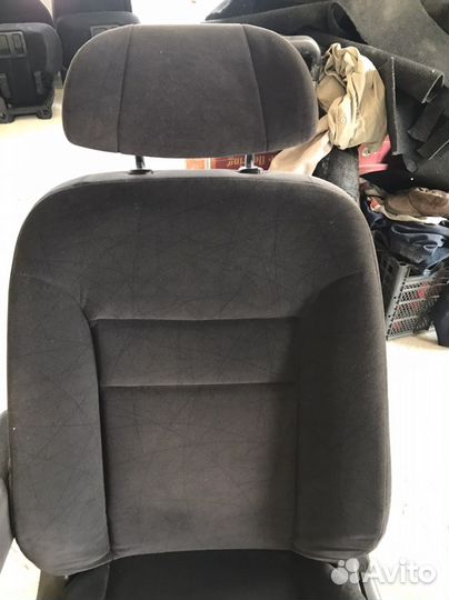 Седенье на Honda Elysion