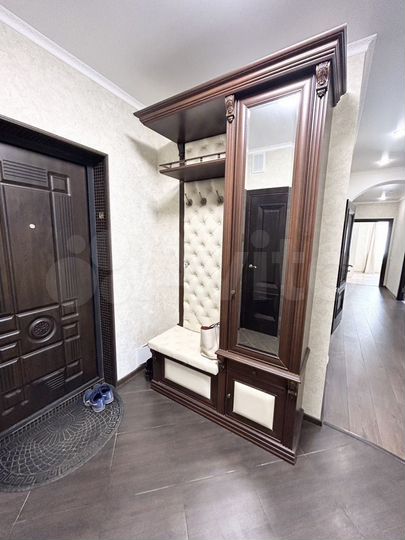 3-к. квартира, 95,2 м², 16/17 эт.