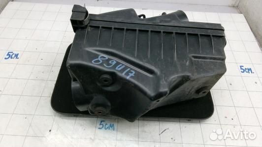 Корпус воздушного фильтра toyota avensis T25 (89U1