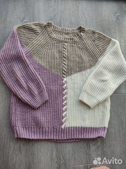 Свитер женский