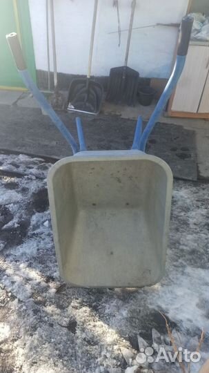 Тележка садовая