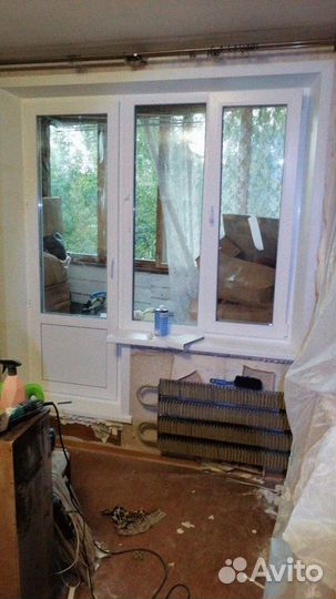 Остекление балкона установка