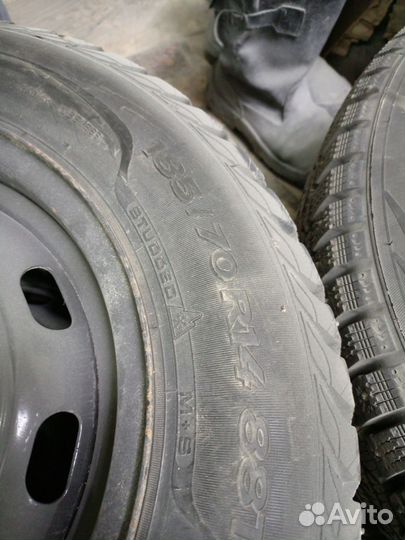 Sava Eskimo Stud 185/70 R14