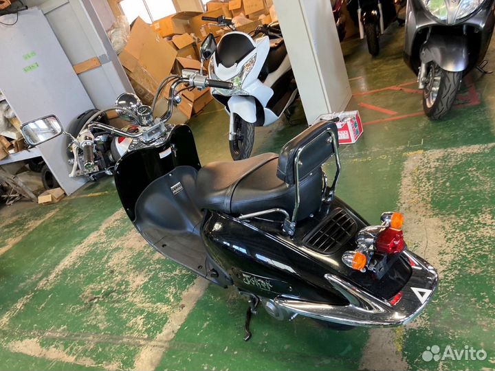 Максискутер Honda Joker