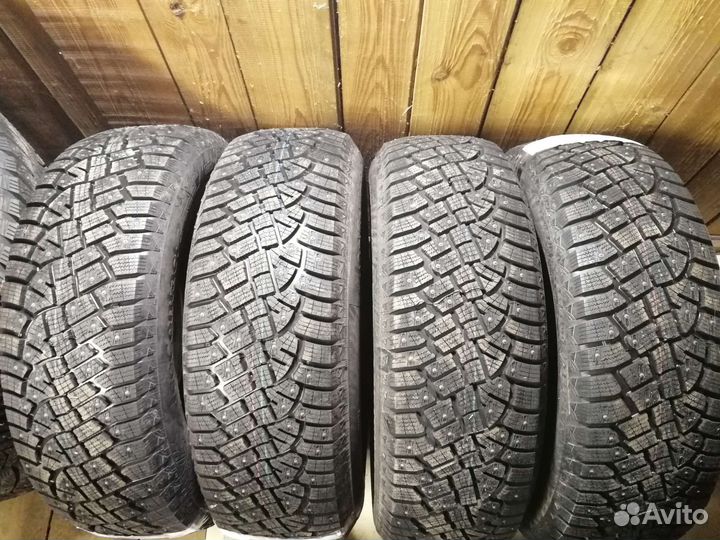 Continental IceContact 2 SUV 235/65 R18 110T