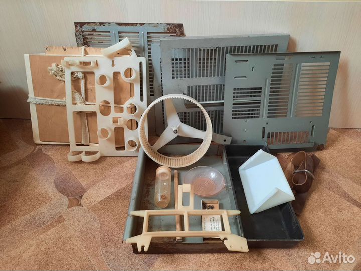 Клетка для грызунов СССР с колесом прозрачная