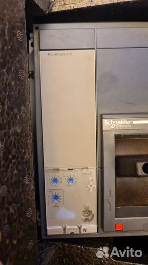 Автоматический выключатель Schneider NS1250А