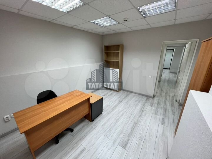 Офис в центре с отдельным входом 95.6 м2