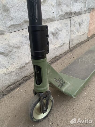 Трюковой самокат tech team shreder