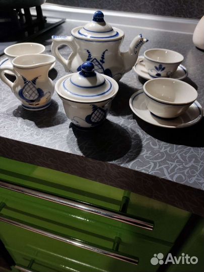 Сервиз чайный,кофейный Гжель времён СССР