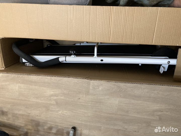 Беговая дорожка новая