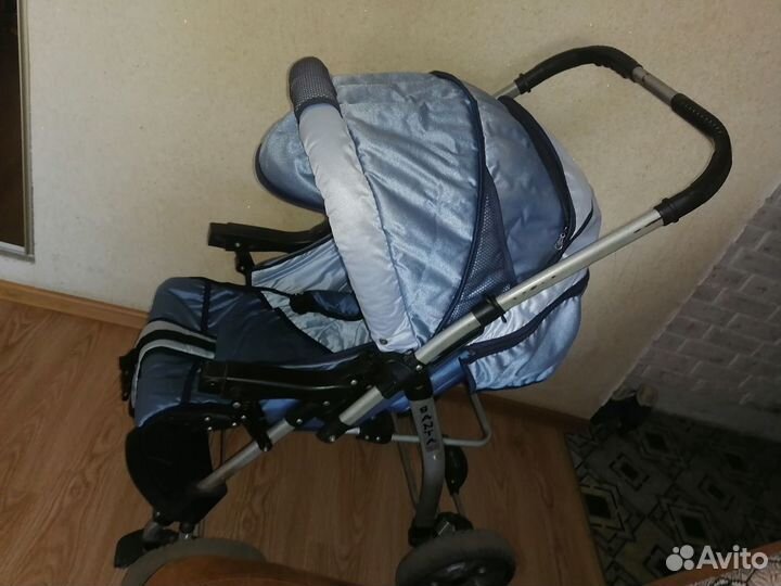Прогулочная коляска бу