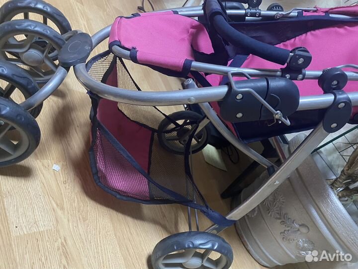 Коляска для кукол