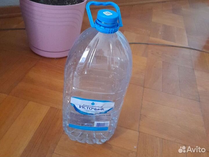 Пэт бутылки 5,6,8 литров