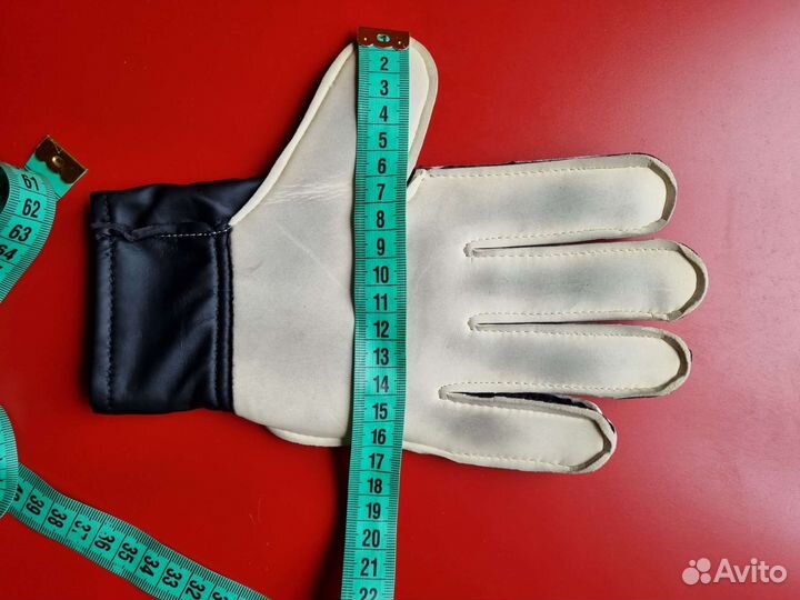 Вратарские перчатки детские demix