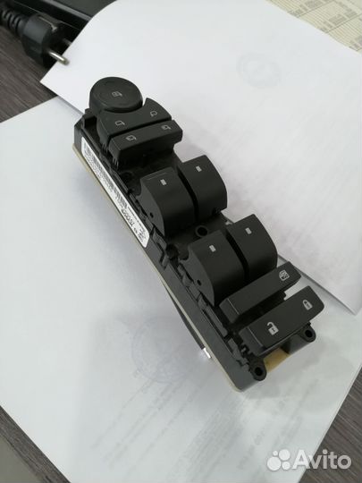 GM Блок управления стеклоподъемниками