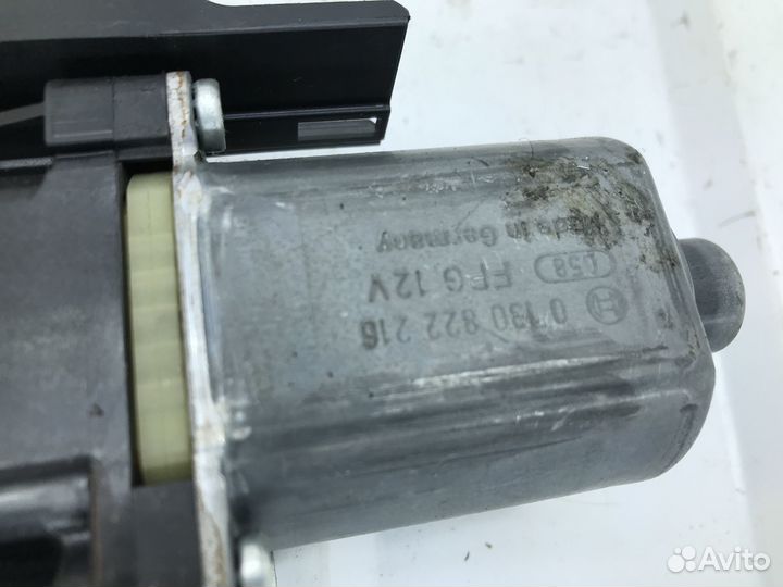 Моторчик стеклоподъемника правый передний Focus 2