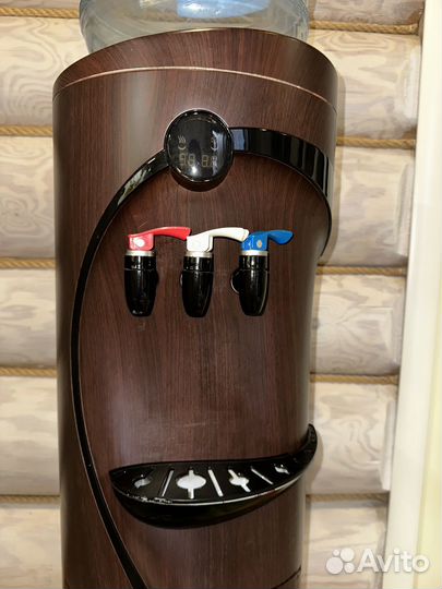 Кулер для воды hotfrost