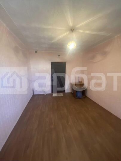 Комната 13 м² в 1-к., 2/4 эт.