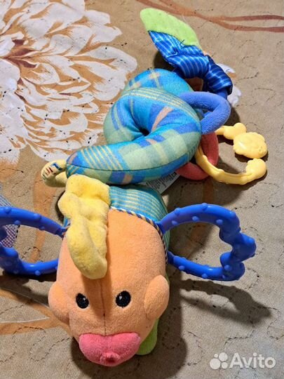 Развивающая игрушка на коляску