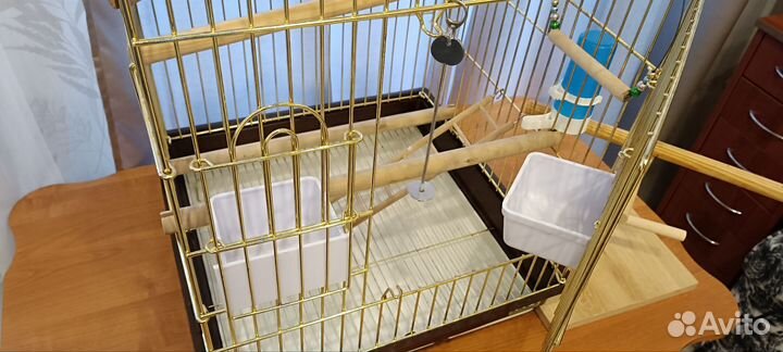 Клетка для среднего попугая бу