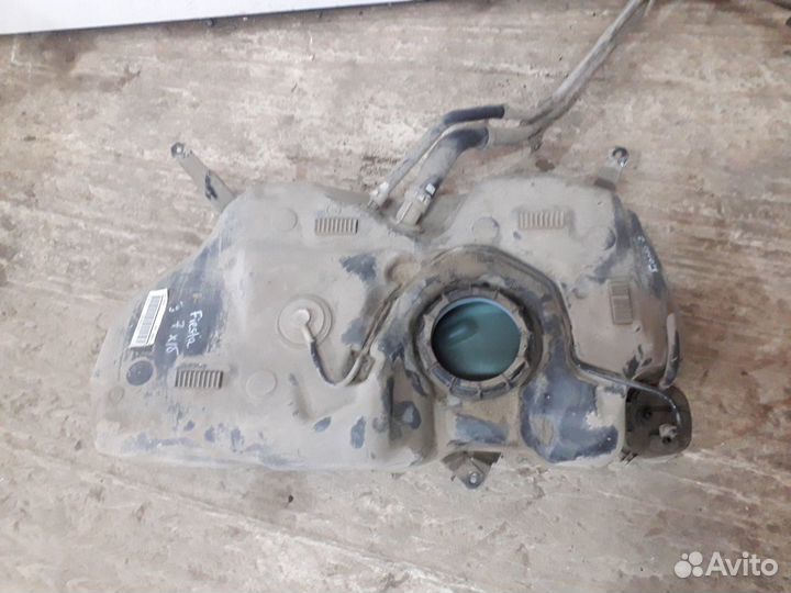 Бак топливный, горловина Фиеста 7 Fiesta MK7