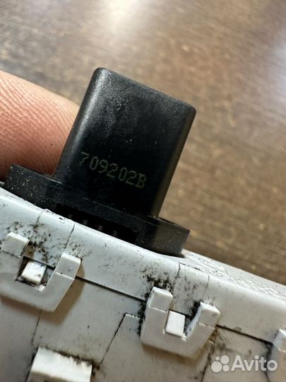 Индикатор ремня безопасности renault logan 2