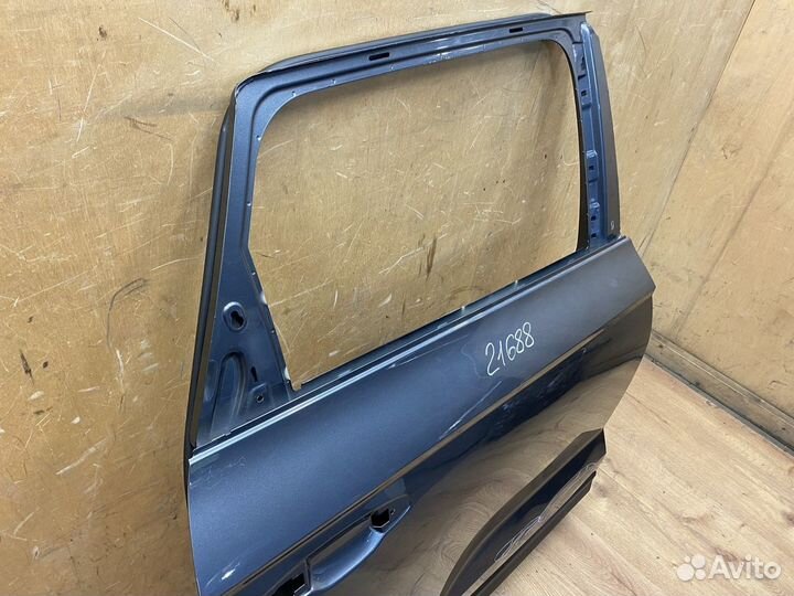 Дверь задняя правая Skoda Karoq 2017+