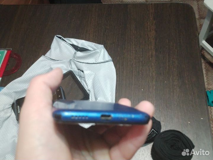 HONOR 8S, 2/32 ГБ