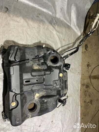 Бак топливный Volvo S60