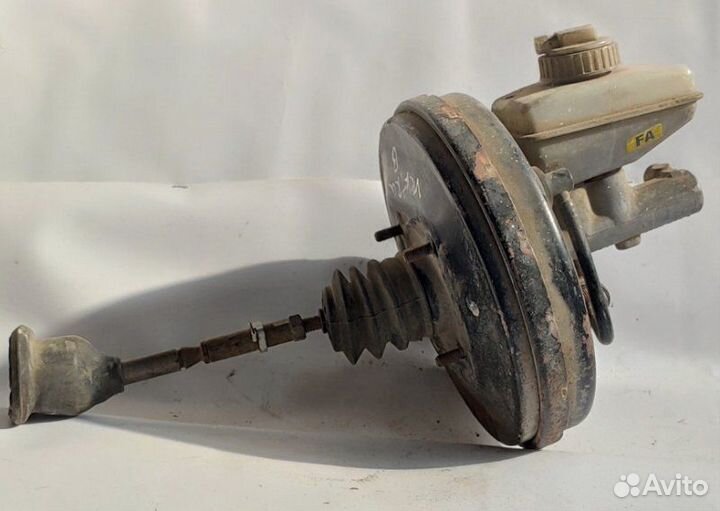 Вакуумный усилитель Opel Vectra B 1.6 1990