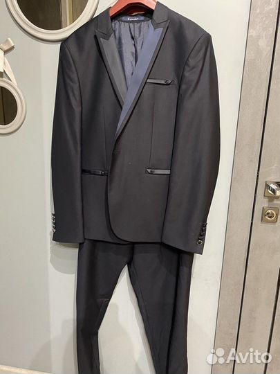 Костюм мужской