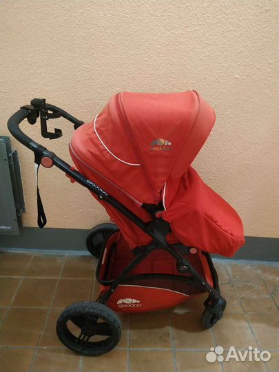Прогулочная коляска