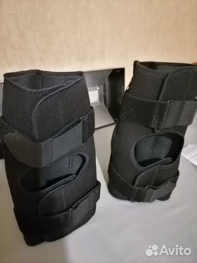 Бандаж компрессионный на коленный сустав