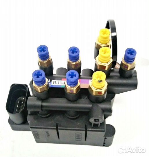 Блок клапанов пневмоподвески Bentley Bentayga