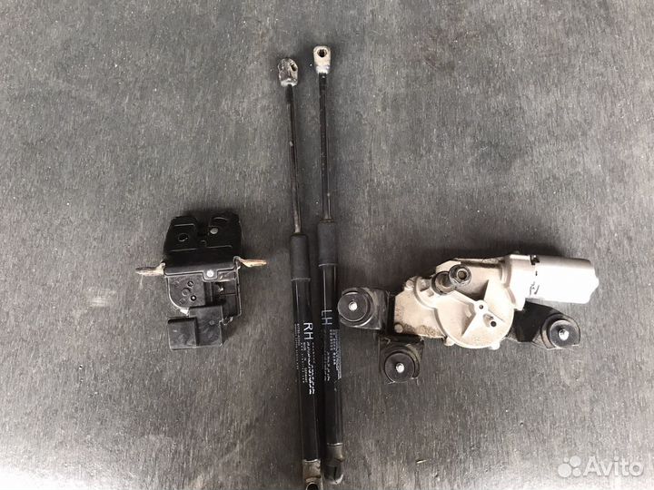 Мотор дворников крышки багажника kia ceed jd