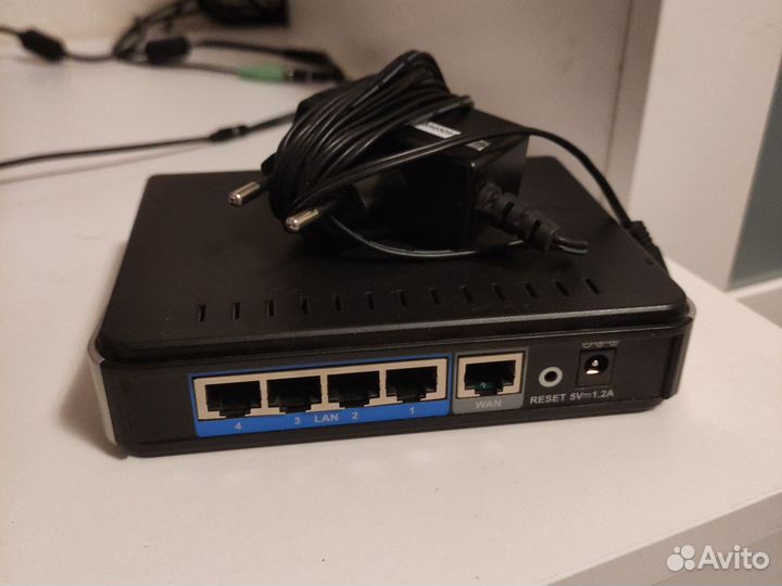 Роутер DIR 100