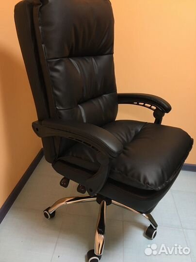 Компьютерное кресло Boss с функцией массажа