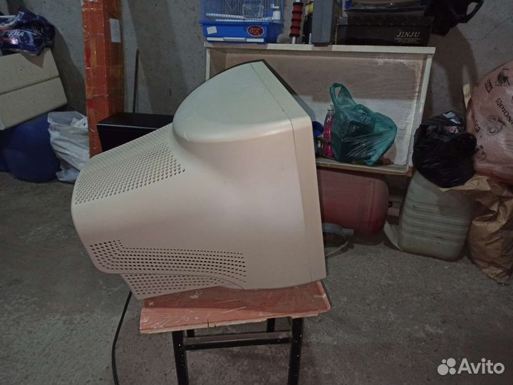 Монитор Samsung